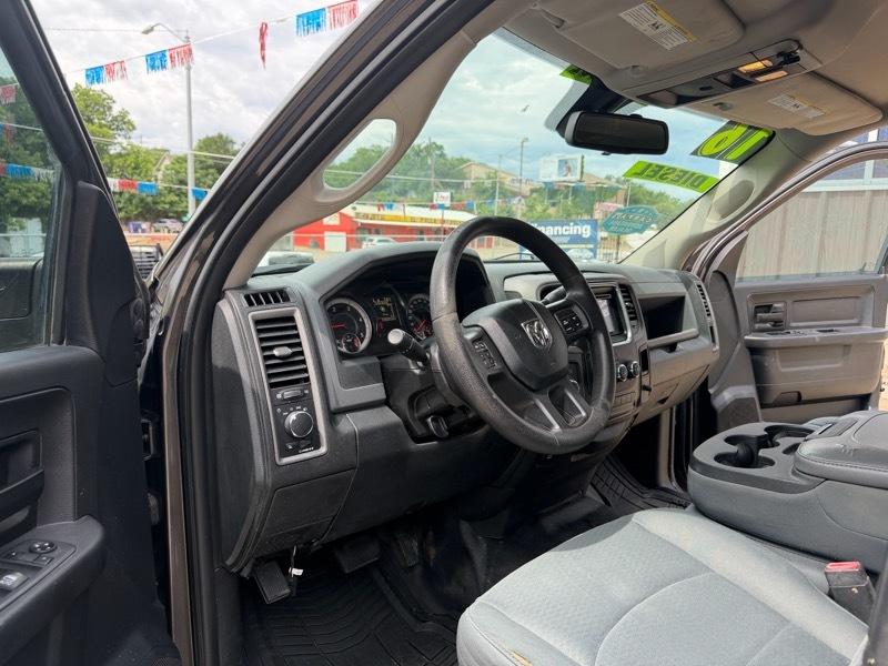 RAM 2500 Tradesman Crew Cab LWB 4WD 2016