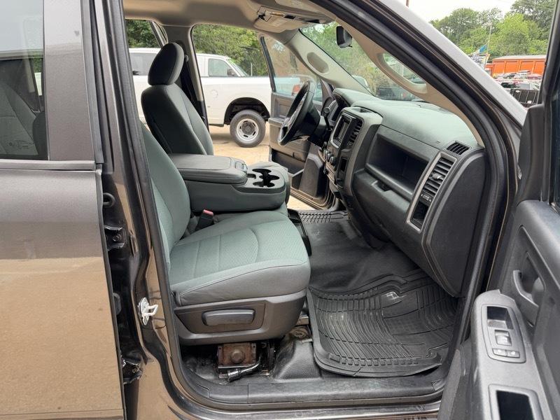 RAM 2500 Tradesman Crew Cab LWB 4WD 2016