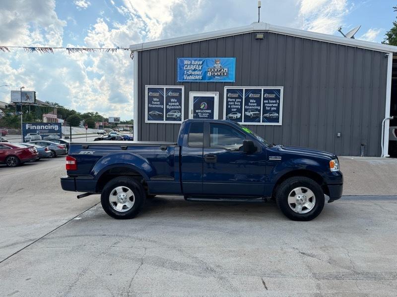 Ford F-150 2WD Reg Cab 126" STX 2007