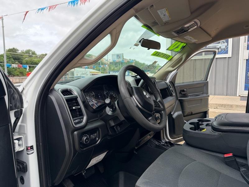 RAM 3500 Tradesman Crew Cab 4WD DRW 2020