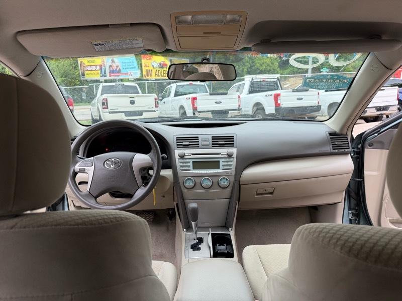 Toyota Camry XLE 2008