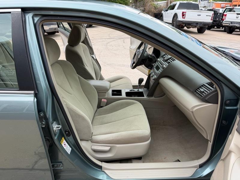 Toyota Camry XLE 2008