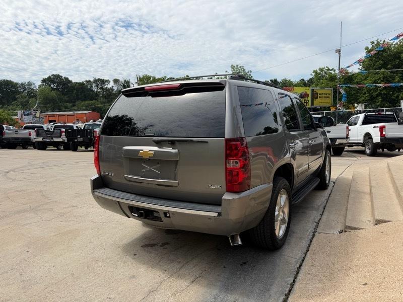 Chevrolet Tahoe LTZ 2WD 2012