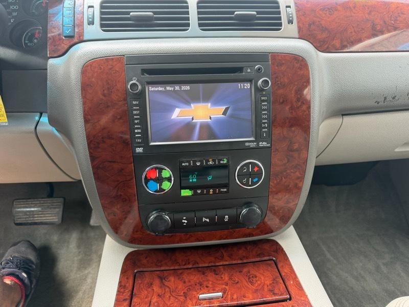 Chevrolet Tahoe LTZ 2WD 2012