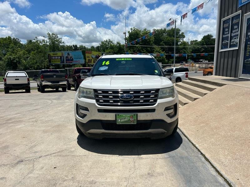 Ford Explorer XLT FWD 2016