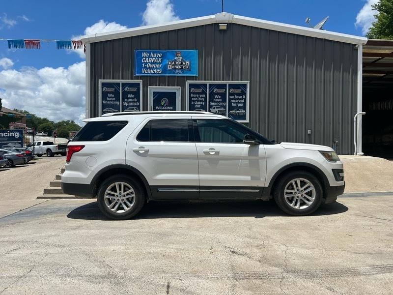 Ford Explorer XLT FWD 2016