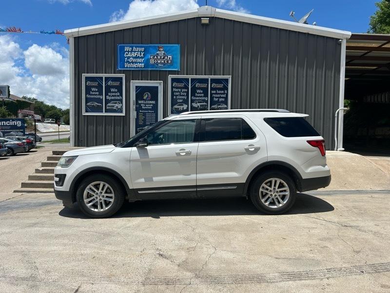 Ford Explorer XLT FWD 2016