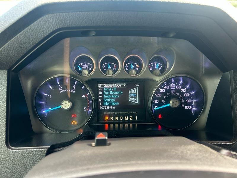 Ford F-250 SD XLT Crew Cab Long Bed 4WD 2011