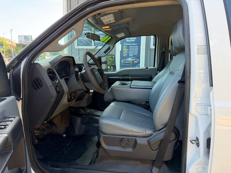 Ford F-350 SD XLT Crew Cab Long Bed DRW 4WD 2016