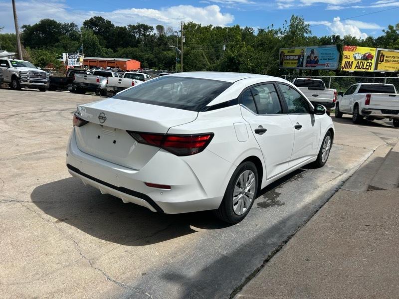 Nissan Sentra S 2024