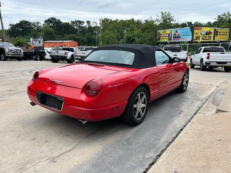 Ford Thunderbird Deluxe 2004