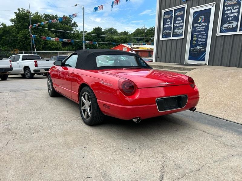 Ford Thunderbird Deluxe 2004
