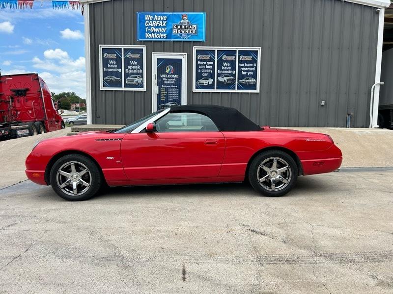 Ford Thunderbird Deluxe 2004