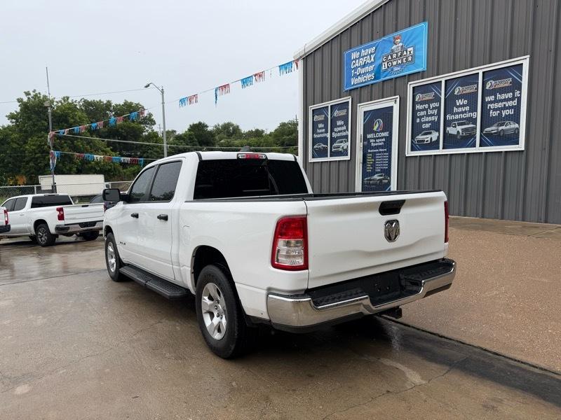 RAM 1500 Tradesman Crew Cab SWB 2WD 2022