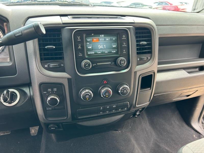 RAM 3500 Tradesman Crew Cab 4WD DRW 2018