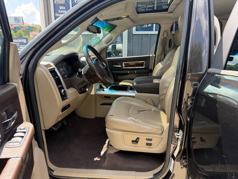 RAM 3500 Laramie Mega Cab 4WD DRW 2010