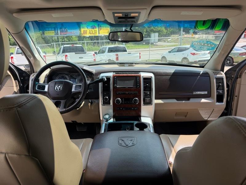 RAM 3500 Laramie Mega Cab 4WD DRW 2010