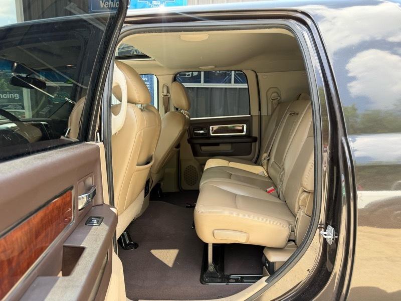 RAM 3500 Laramie Mega Cab 4WD DRW 2010