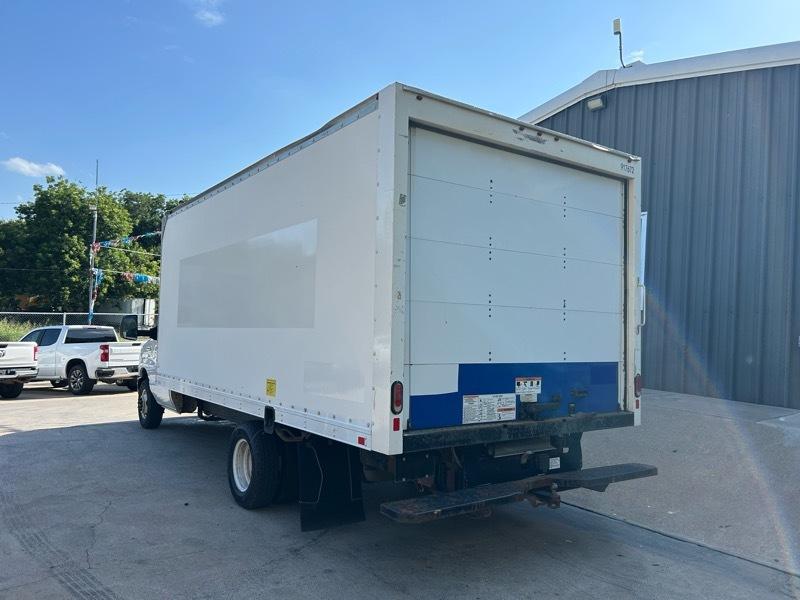 Ford Econoline E350 2019