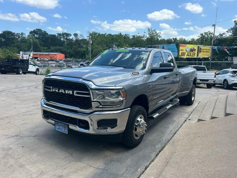RAM 3500 Tradesman Crew Cab 4WD DRW 2020