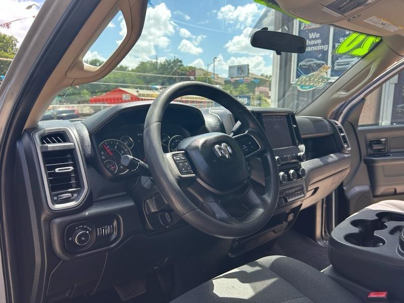 RAM 3500 Tradesman Crew Cab 4WD DRW 2020