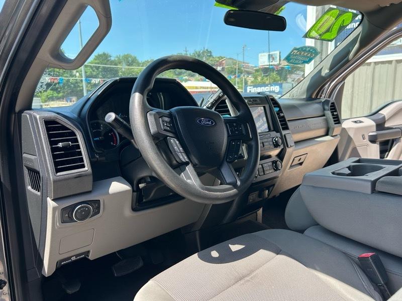Ford F-450 SD XL Crew Cab DRW 4WD 2020