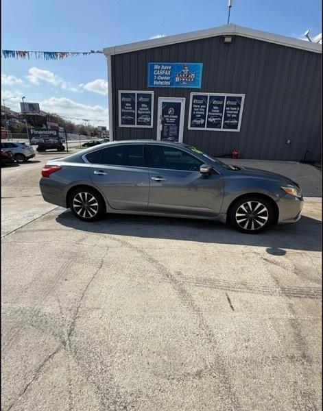 Nissan Altima 2.5 SR 2016