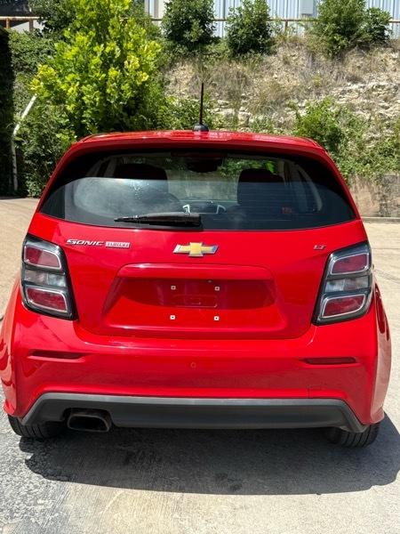 Chevrolet Sonic LT Auto 5-Door 2017