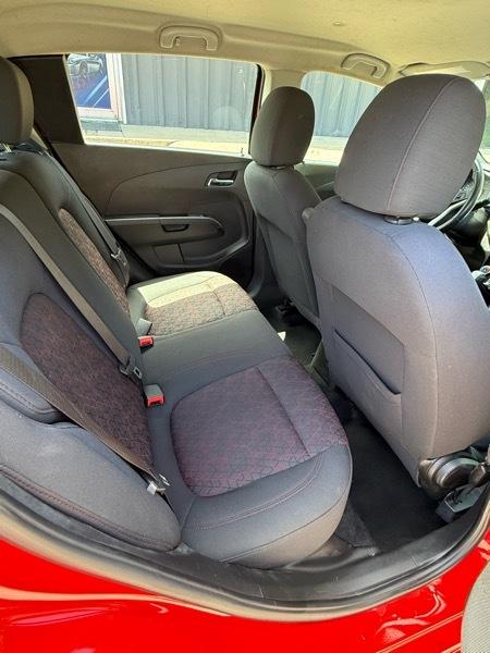 Chevrolet Sonic LT Auto 5-Door 2017