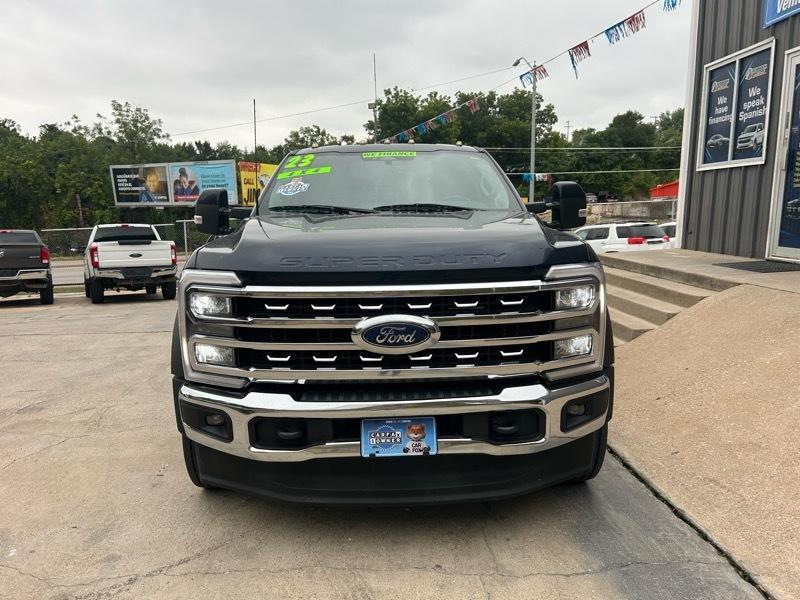 Ford F-450 SD Crew Cab DRW 4WD 2023