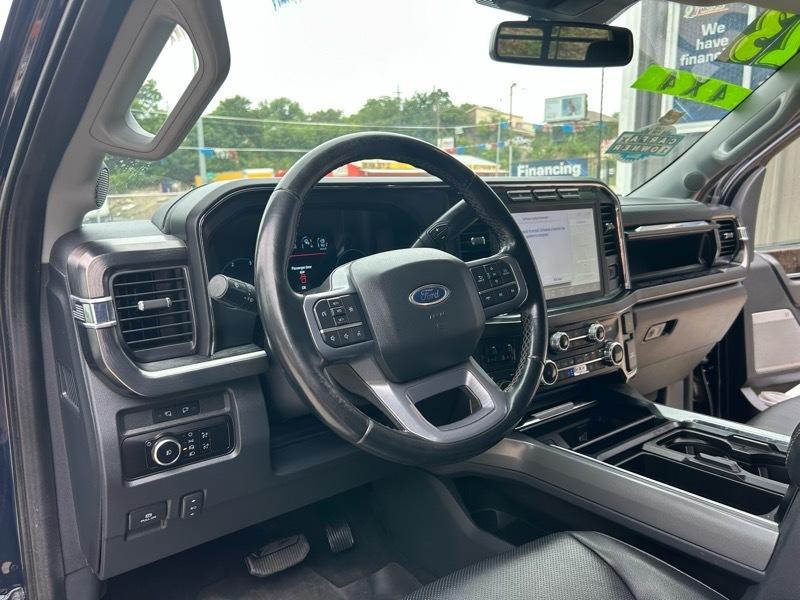 Ford F-450 SD Crew Cab DRW 4WD 2023