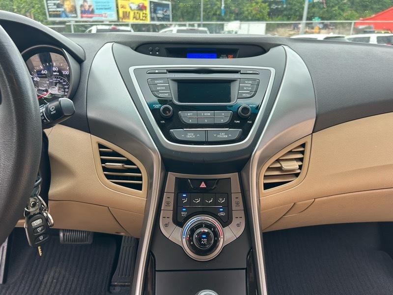 Hyundai Elantra Limited 2013