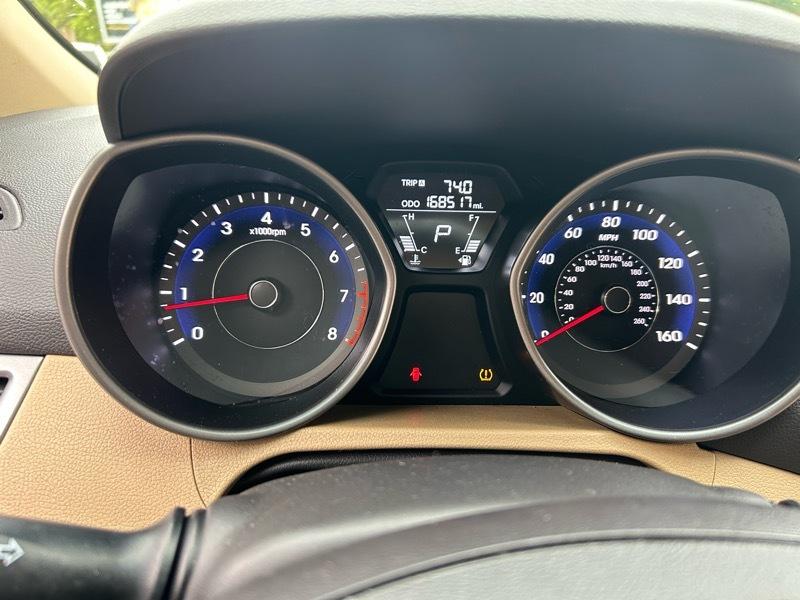 Hyundai Elantra Limited 2013