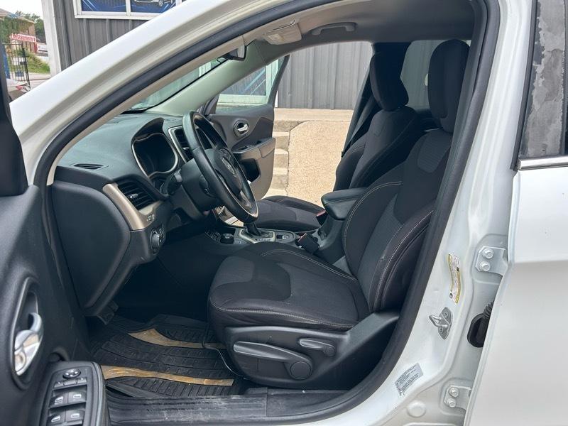 Jeep Cherokee Latitude 4WD 2015