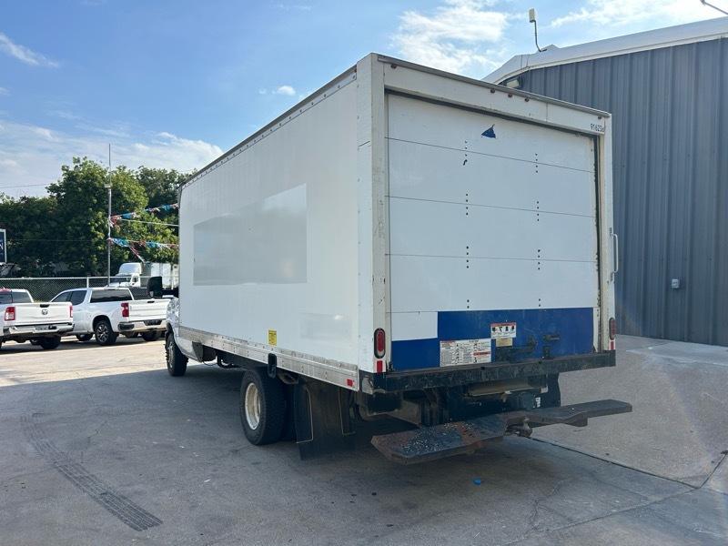 Ford Econoline E350 2019