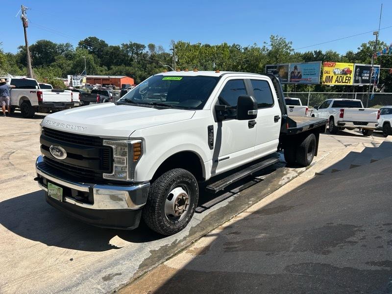 Ford F-350 SD Lariat Crew Cab Long Bed DRW 4WD 2019