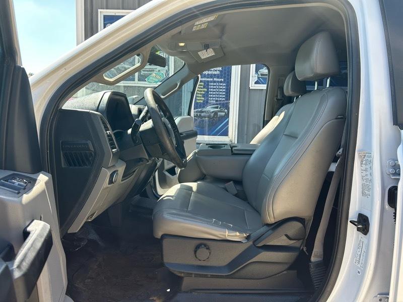 Ford F-350 SD Lariat Crew Cab Long Bed DRW 4WD 2019