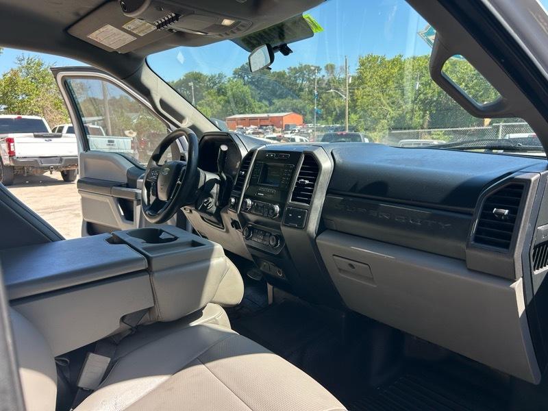 Ford F-350 SD Lariat Crew Cab Long Bed DRW 4WD 2019