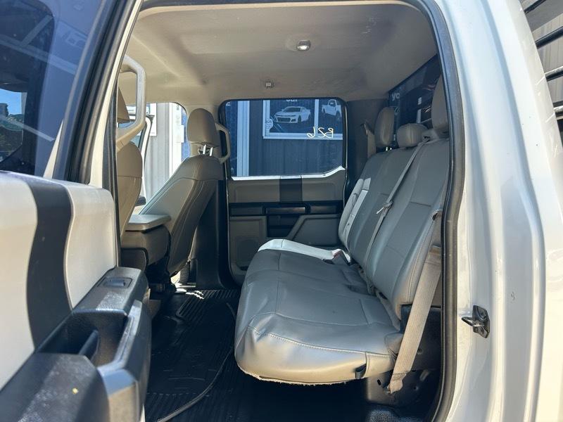 Ford F-350 SD Lariat Crew Cab Long Bed DRW 4WD 2019