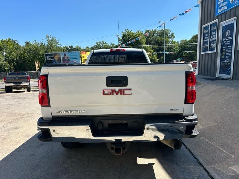 GMC Sierra 2500HD 4WD Crew Cab 167.7" SLT 2015