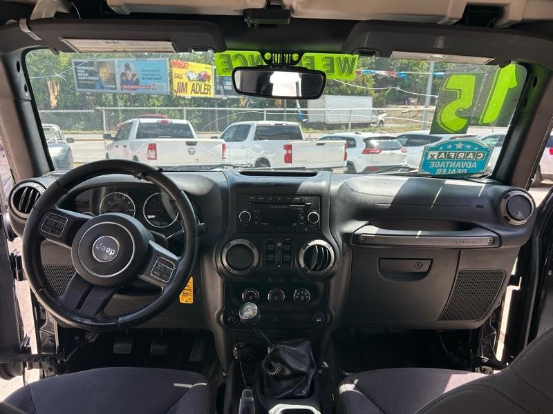 Jeep Wrangler Unlimited Sport 4WD 2015