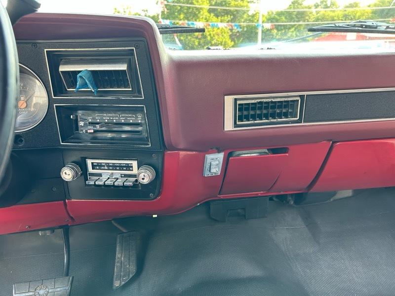 Chevrolet C/K 10 Regular Cab 2WD 1982
