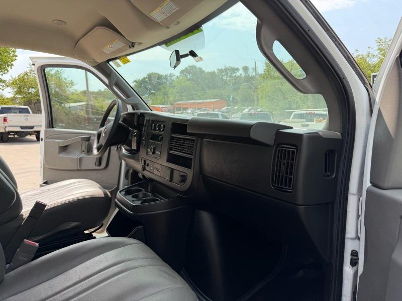 Chevrolet Express G3500 159" 2019