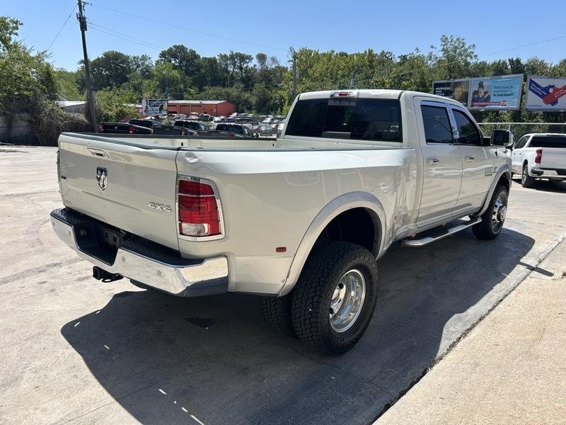 RAM 3500 Laramie Crew Cab LWB 4WD DRW 2016