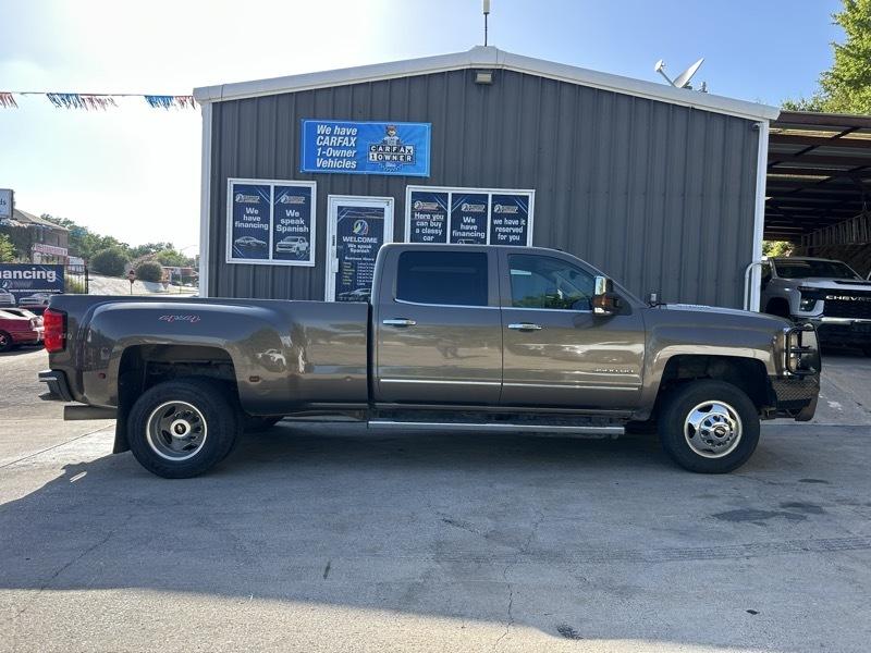 Chevrolet Silverado 3500HD LTZ Crew Cab 4WD 2015