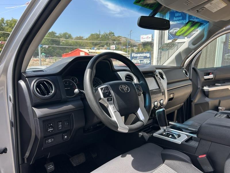 Toyota Tundra SR5 4.6L V8 CrewMax 2WD 2016