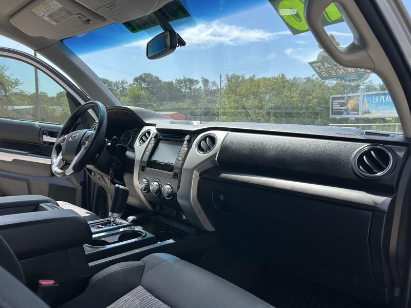 Toyota Tundra SR5 4.6L V8 CrewMax 2WD 2016