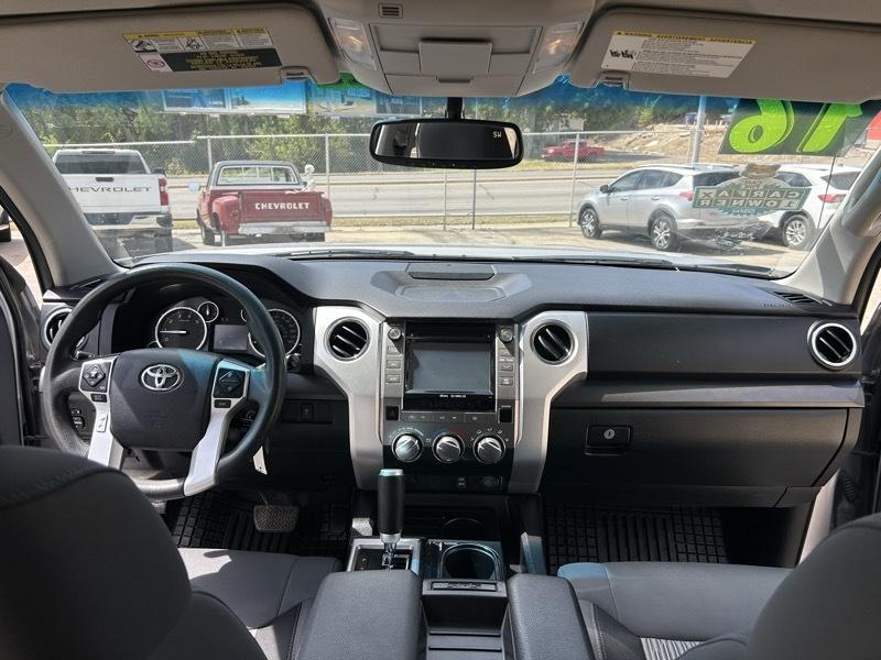 Toyota Tundra SR5 4.6L V8 CrewMax 2WD 2016