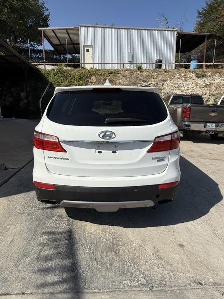Hyundai Santa Fe Limited FWD 2015