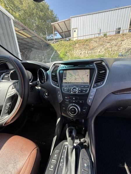 Hyundai Santa Fe Limited FWD 2015